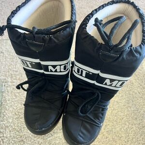 Moon Boot Black and White Winter Boots Insulated Mid-Calf